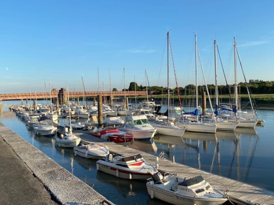 Apartamento La Capitainerie Beau Duplex Face Port De Plaisance Étaples Exterior foto